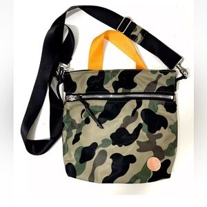 ShortyLOVE Amuse Medium Cross Body